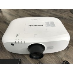 Videoproiector Panasonic PT-EZ580 Full HD, 5400 lumeni