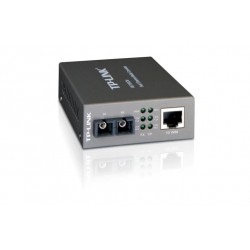 Media Convertor TP-Link MC100CM, RJ45 10/100M, Versiune 5.0 - Produs resigilat